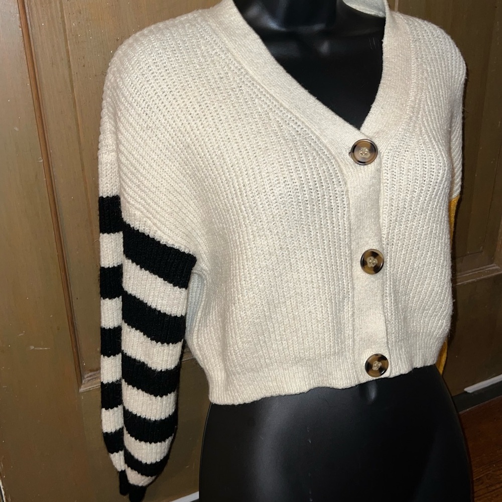 Urban Outfitters Piper Cream Slouchy Balloon Sleeve Gold Black Cardigan Size XS - Picture 7 of 14